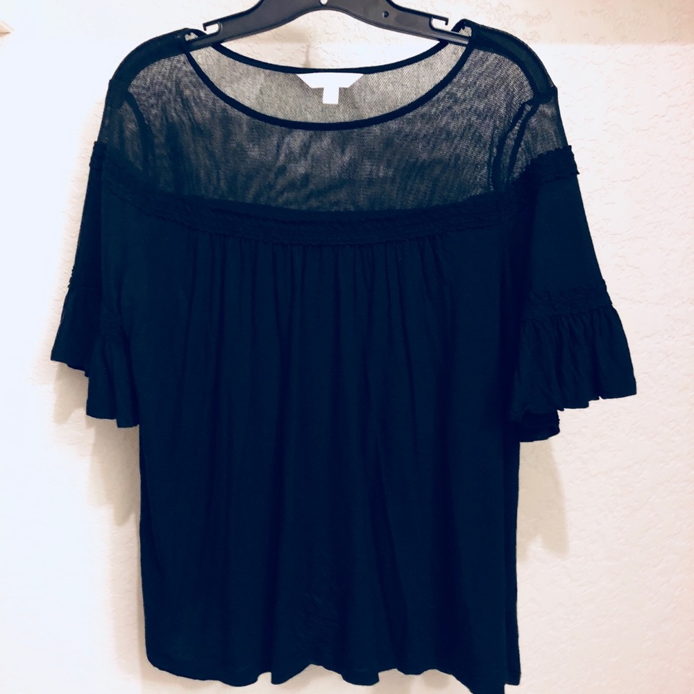 Loose black blouse